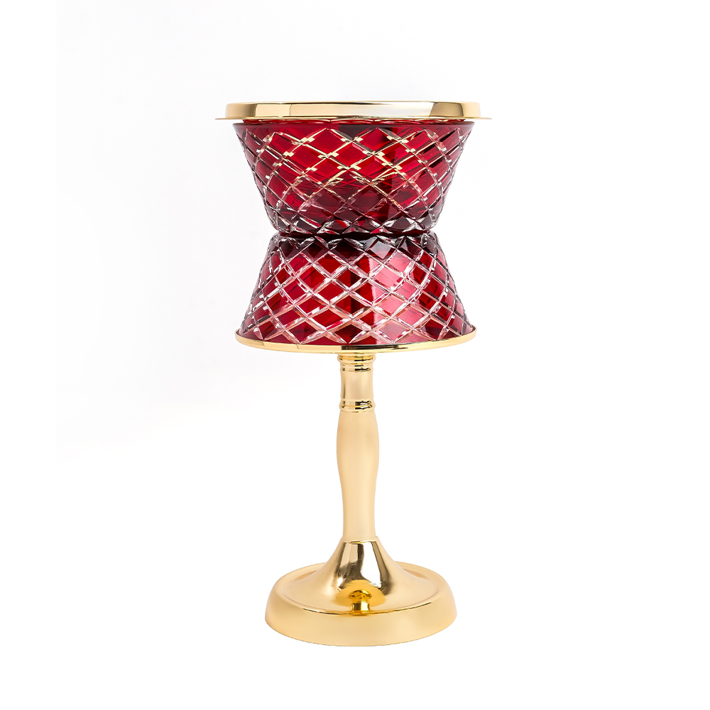 Picture of Crystal With Feet Red Gold Burner